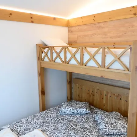 Raphael W Sauna Near Pirin Golf * 반스코