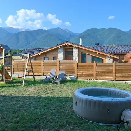 Луксозна вила Raphael W Jacuzzi Near Pirin Golf Банско
